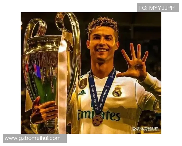 球星足球偶像背后的奋斗历程与精神启示 球星足球偶像背后的奋斗历程与精神启示