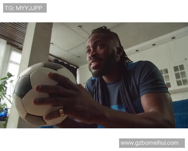 足球场上的黑人球星:他们如何打破偏见与界限书写历史 足球场上的黑人球星:他们如何打破偏见与界限书写历史