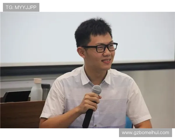 杨磊独家分享篮球心得与技巧助你提升球技的全方位指南